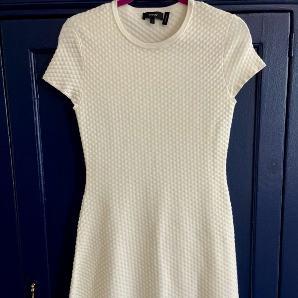 Theory white short sleeved dress